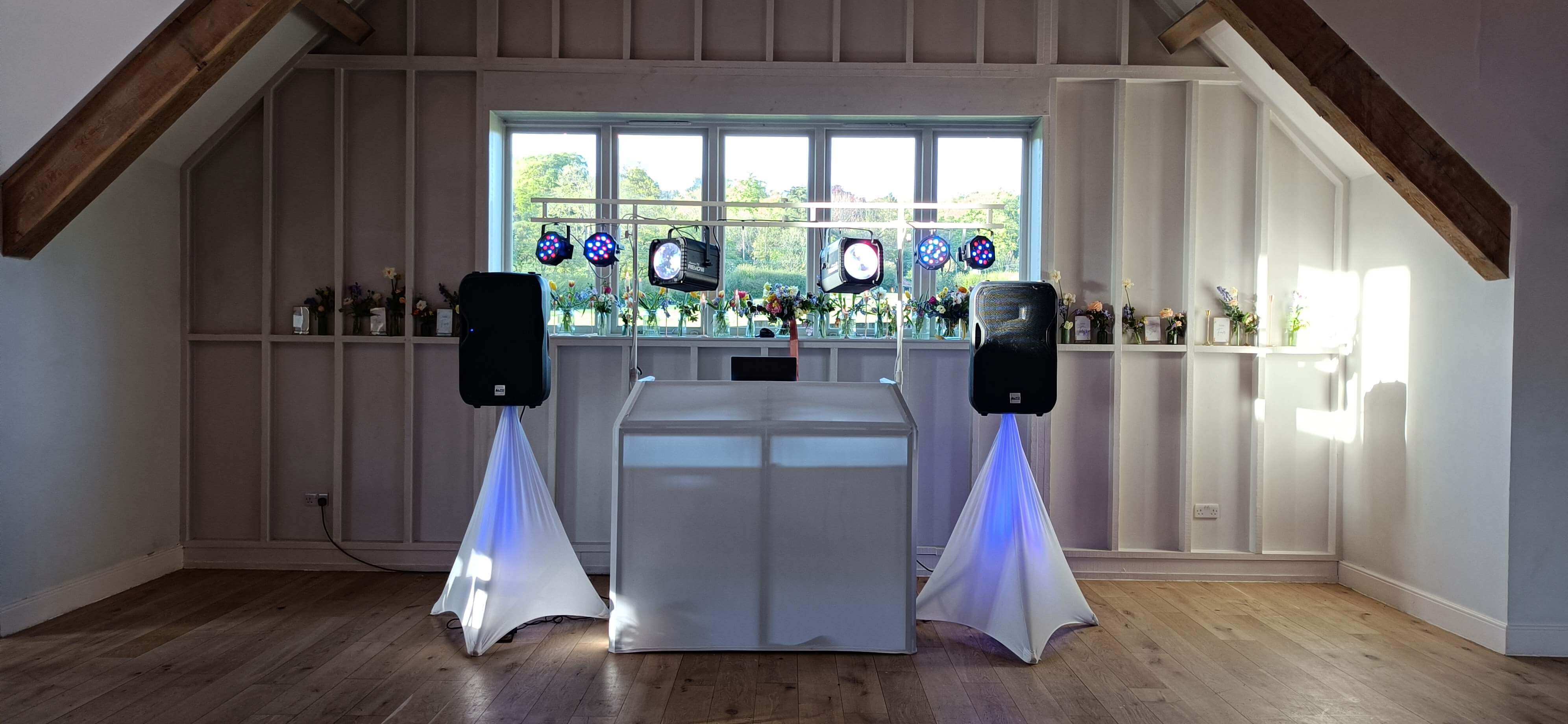 Wedding DJ Hyde House Cotswolds